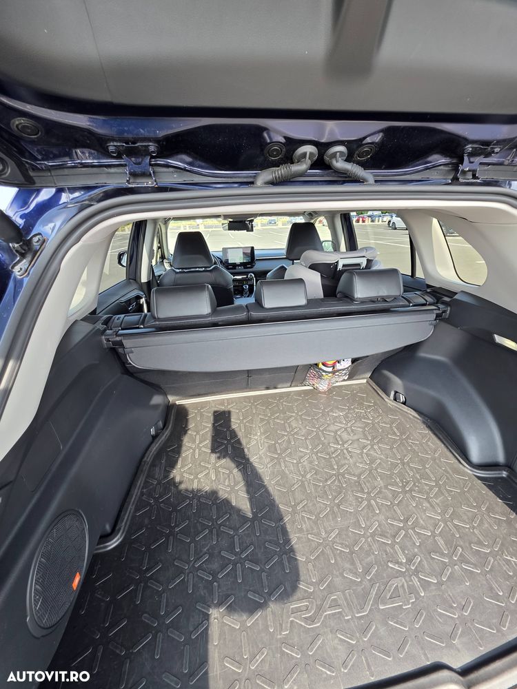 Toyota RAV4 2.5 VVT-iE 4x4 Luxury Premium - 11