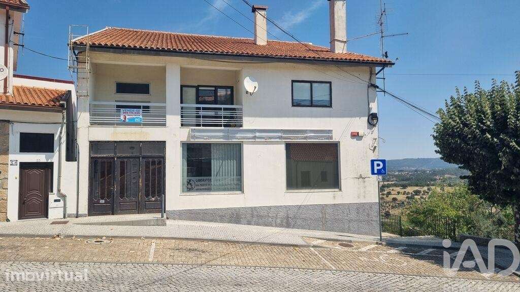 Prédio em Celorico e Vila Boa do Mondego - Grande imagem: 2/40