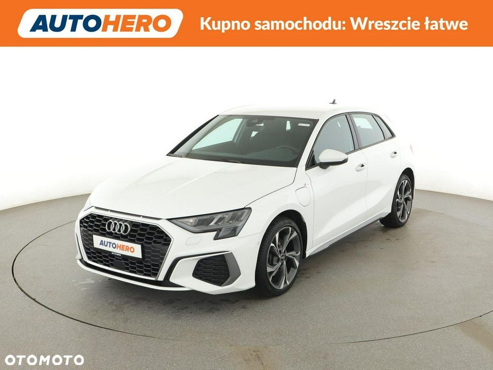 Audi A3 Sportback 40 TFSIe S tronic S line - 2