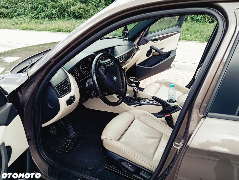 BMW X1 - 12