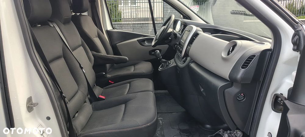 Renault Trafic - 6