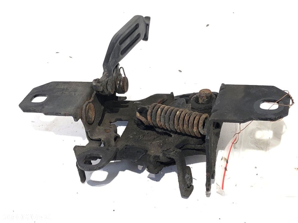 ZAMEK MASKI PRZÓD - 179.00 PLN - SEAT TOLEDO II (1M2) 1998 - 2006 1.6 74 kW [100 KM] benzyna 1998 - - 3