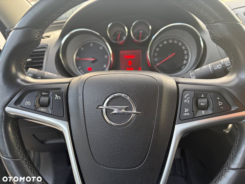 Opel Insignia 2.0 CDTI Cosmo ecoFLEX S&S - 13