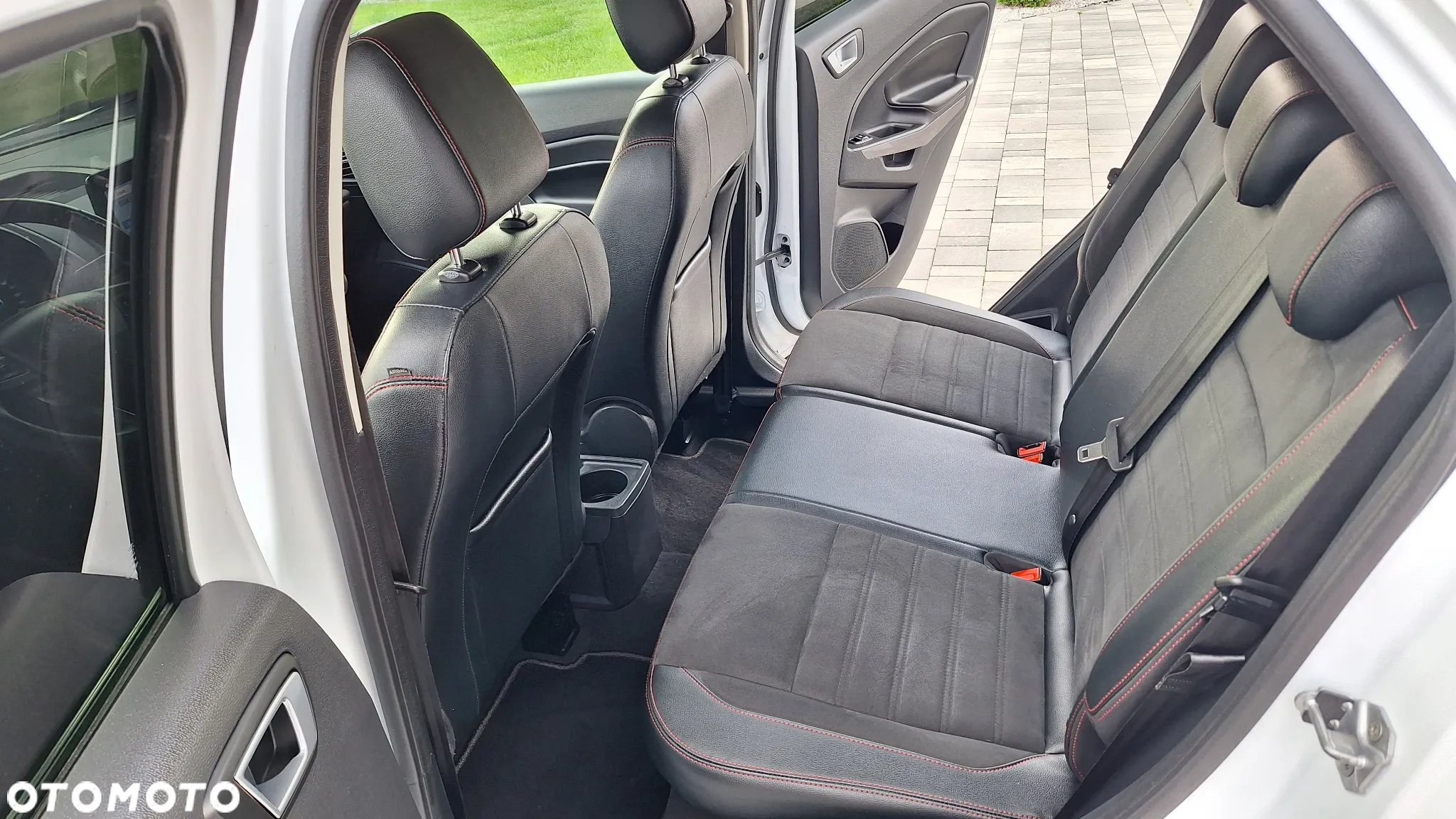 Ford EcoSport 1.0 EcoBoost ST-LINE - 21