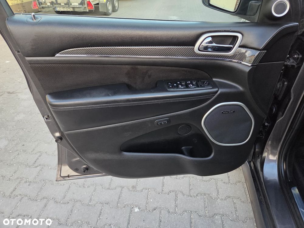 Jeep Grand Cherokee Gr 6.4 V8 SRT8 - 27