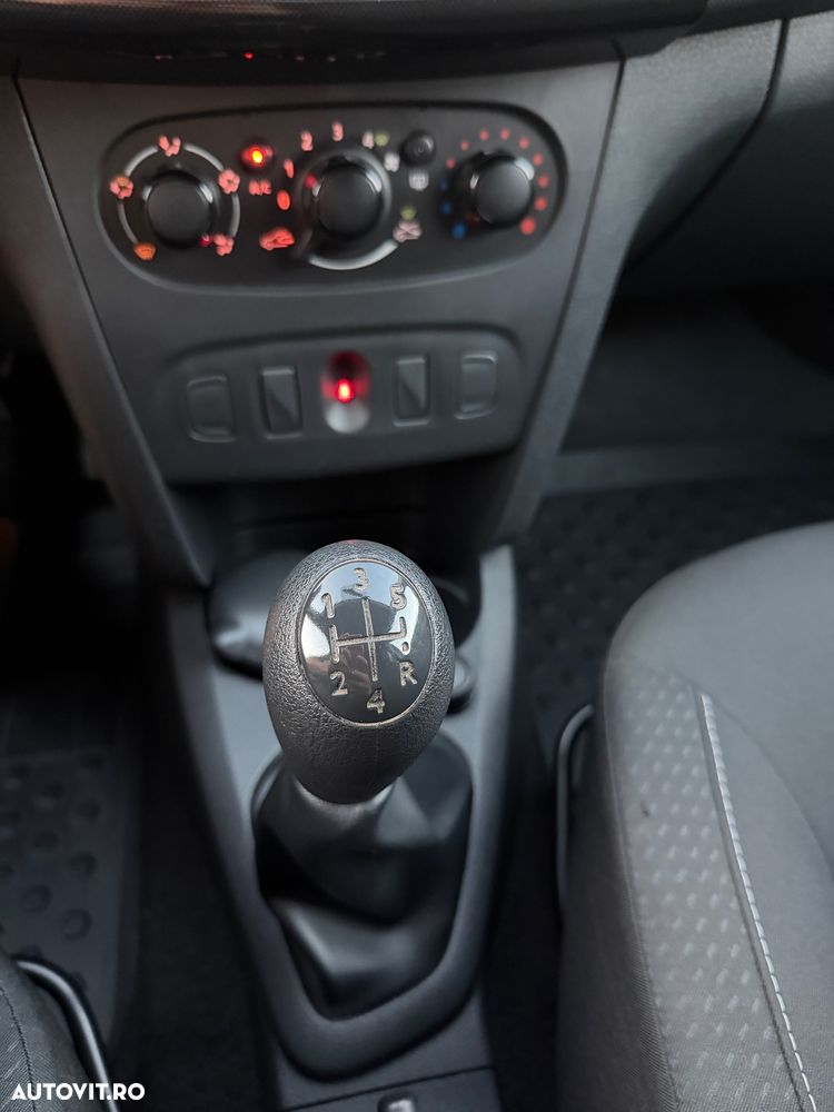 Dacia Logan - 15