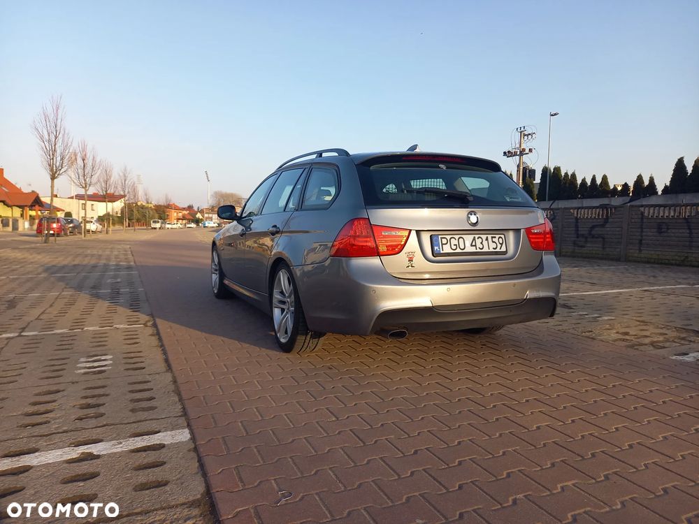 BMW Seria 3 318d - 8