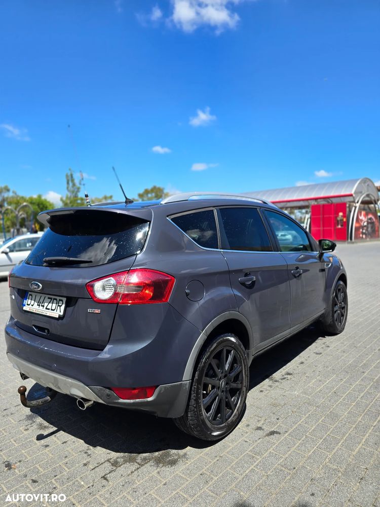 Ford Kuga 2.0 TDCi 4x4 Aut. Individual - 4