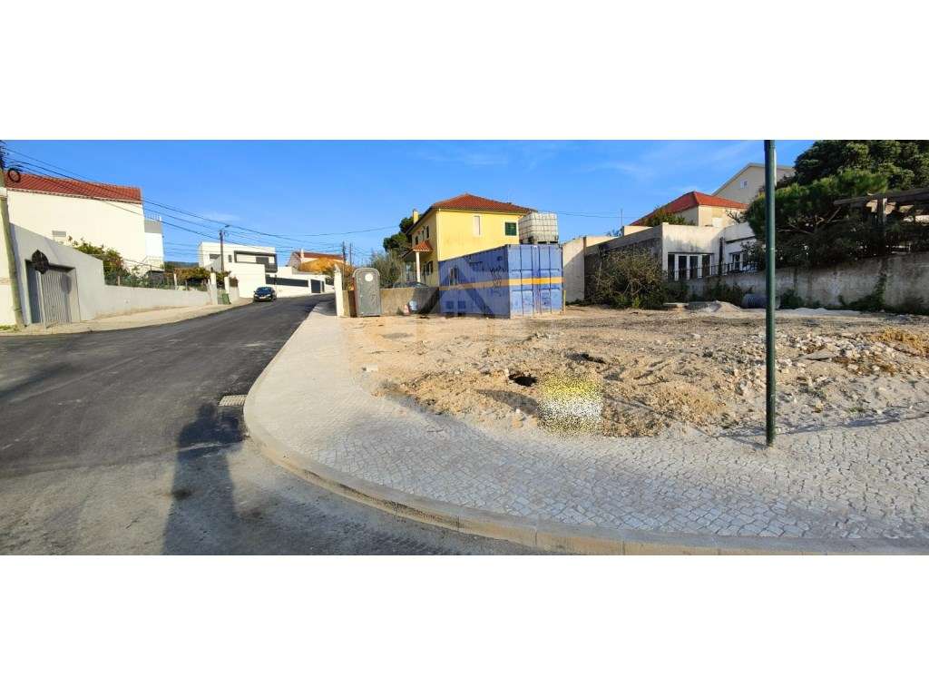 Terreno urbano com 283 m² na Portela da Azóia, Santa Iria de Azóia - Grande imagem: 2/10