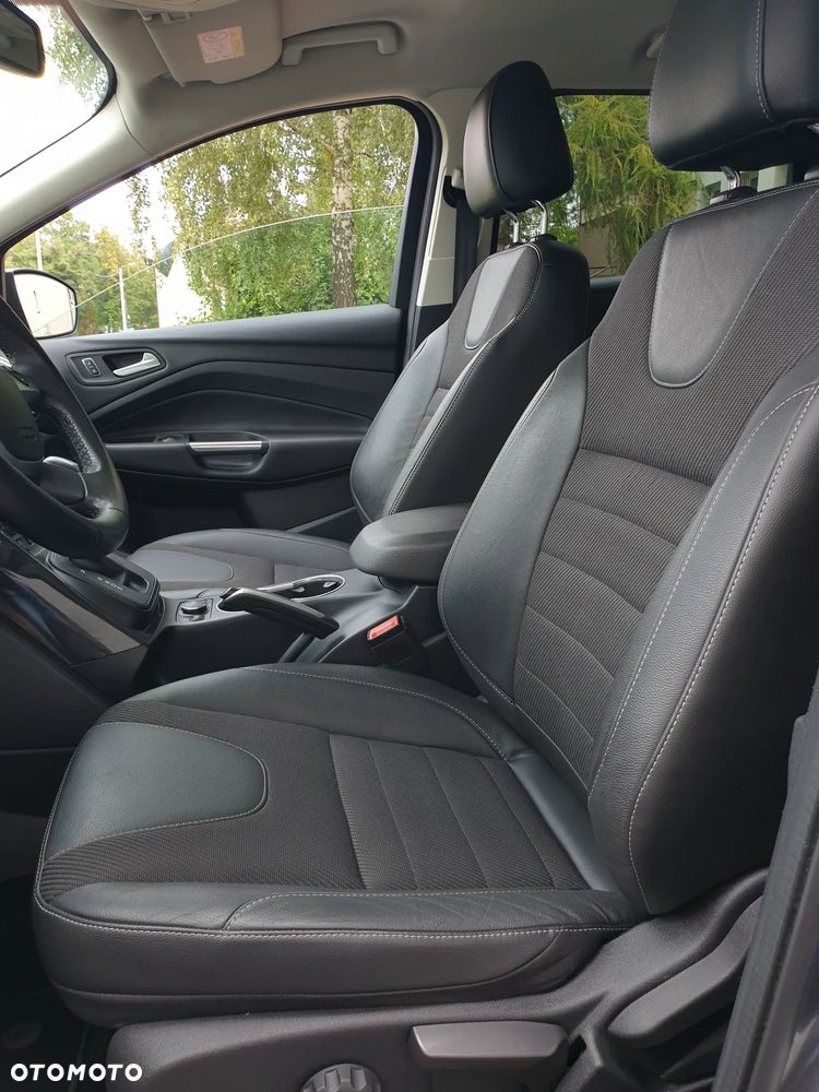 Ford Kuga 2.0 TDCi 4x4 Titanium - 8