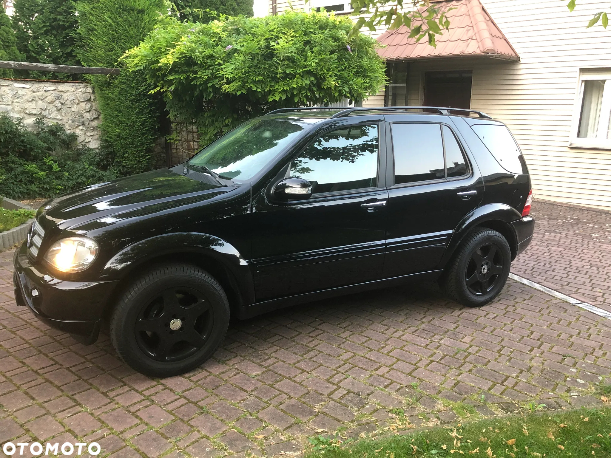 Mercedes-Benz ML 55 AMG - 7