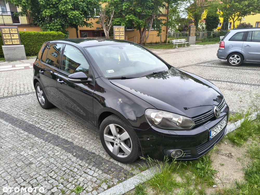 Volkswagen Golf 1.2 TSI BlueMot Comfortline - 4
