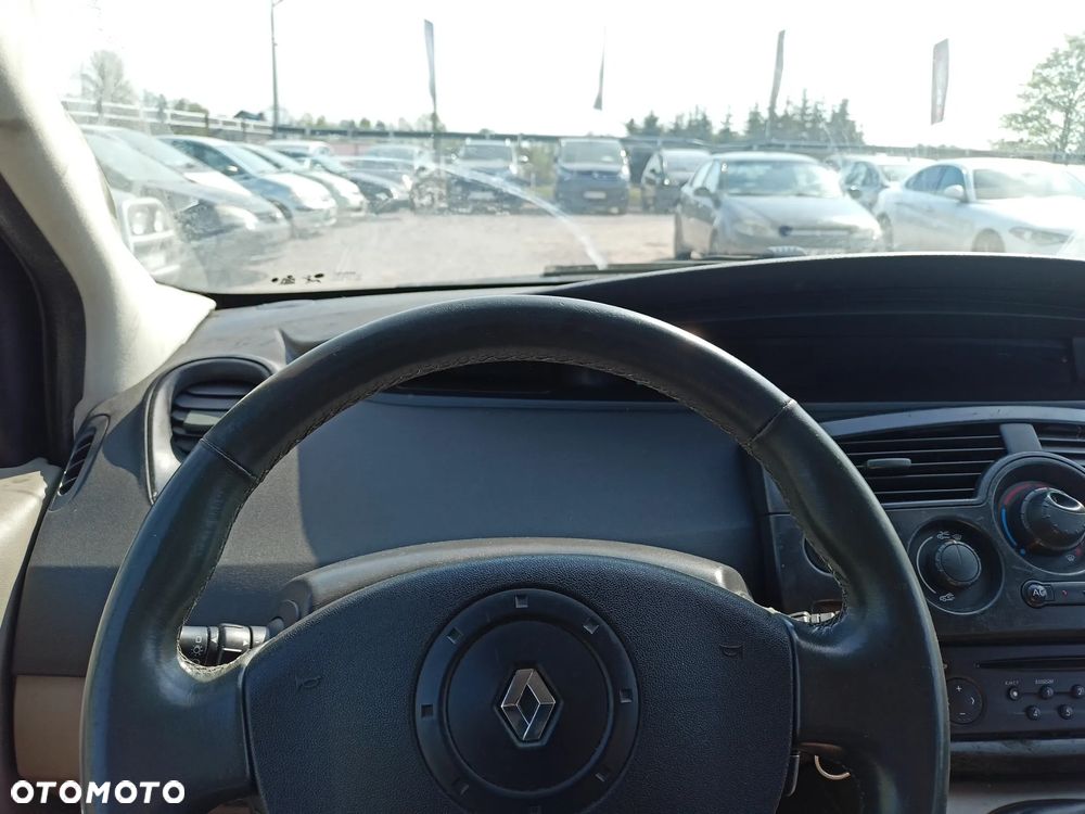 Renault Scenic - 6