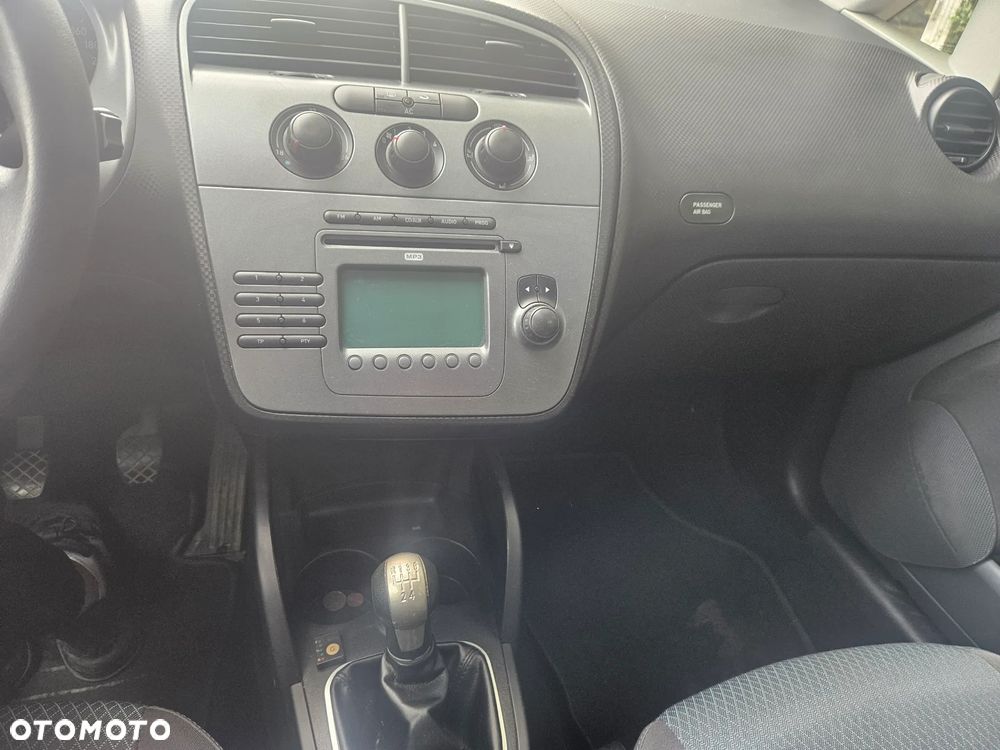 Seat Altea XL1.6 Style - 14