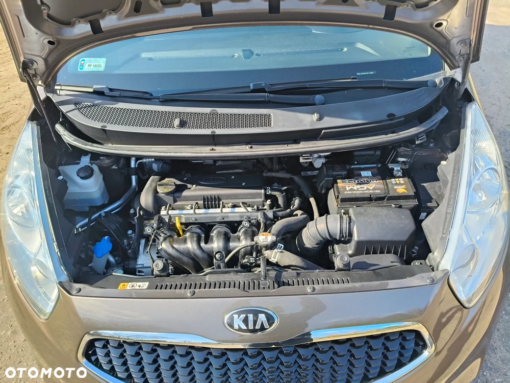 Kia Venga 1.6 Business Line - 25