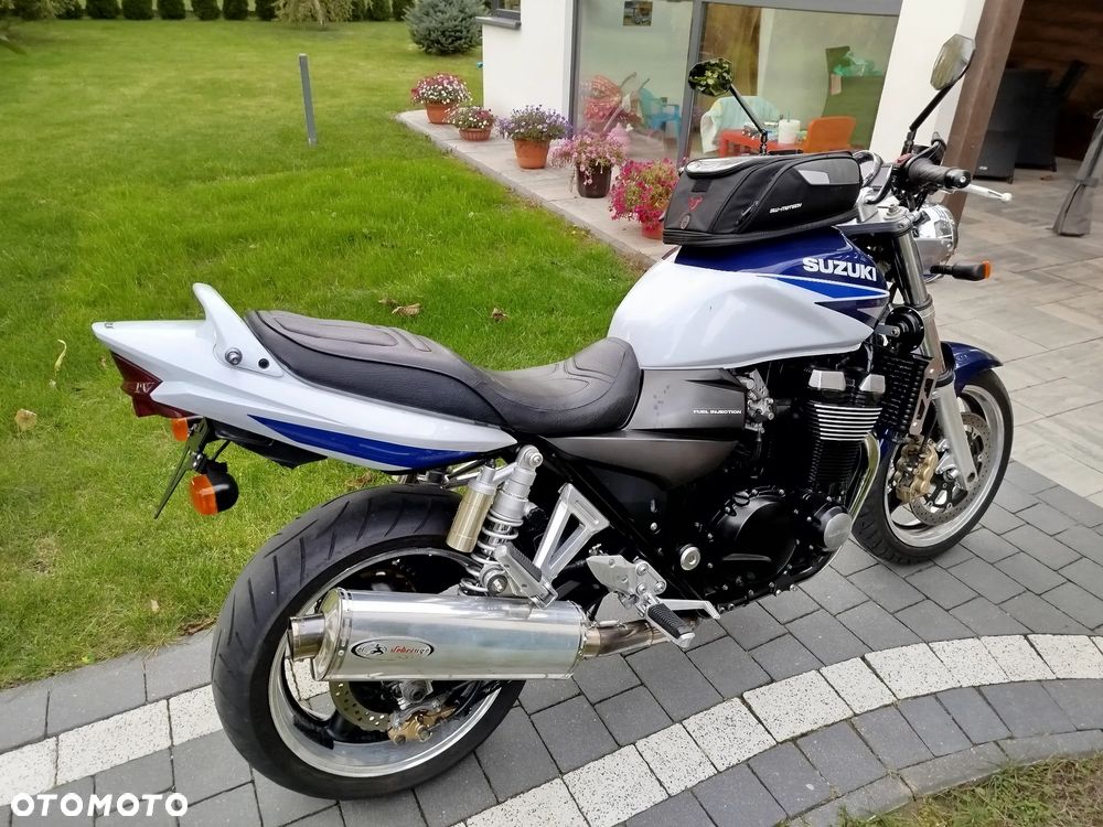 Suzuki GSX - 9