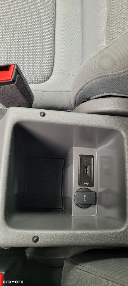 Volkswagen Sharan - 21