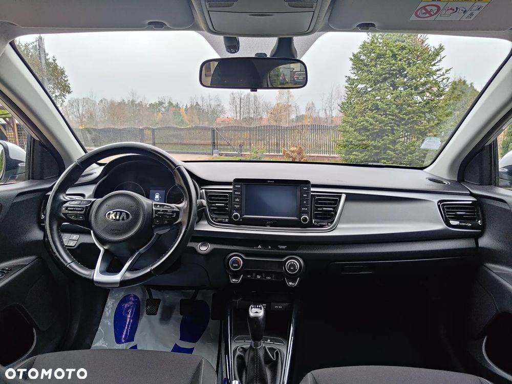 Kia Rio - 15