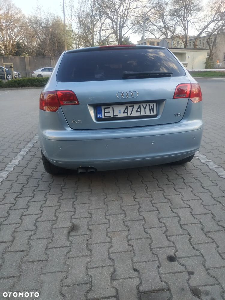 Audi A3 Sportback 1.9 TDI Attraction - 4