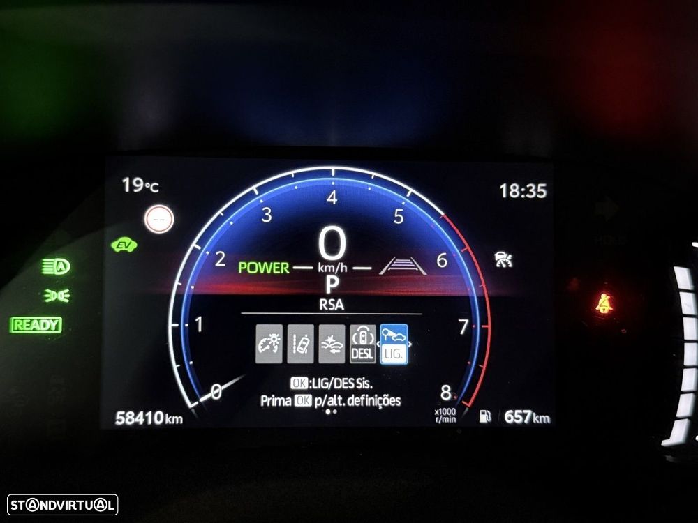 Toyota Yaris Cross 1.5 HDF Premier Edition - 26