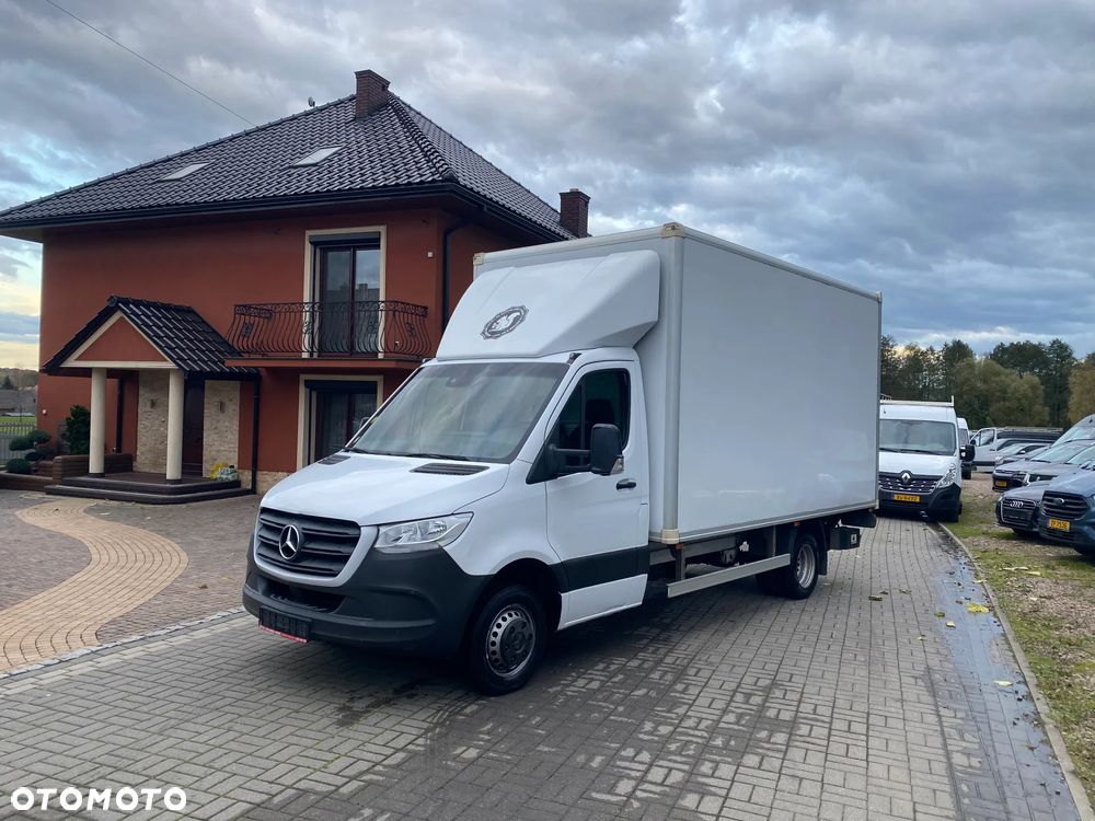 Mercedes-Benz SPRINTER - 1