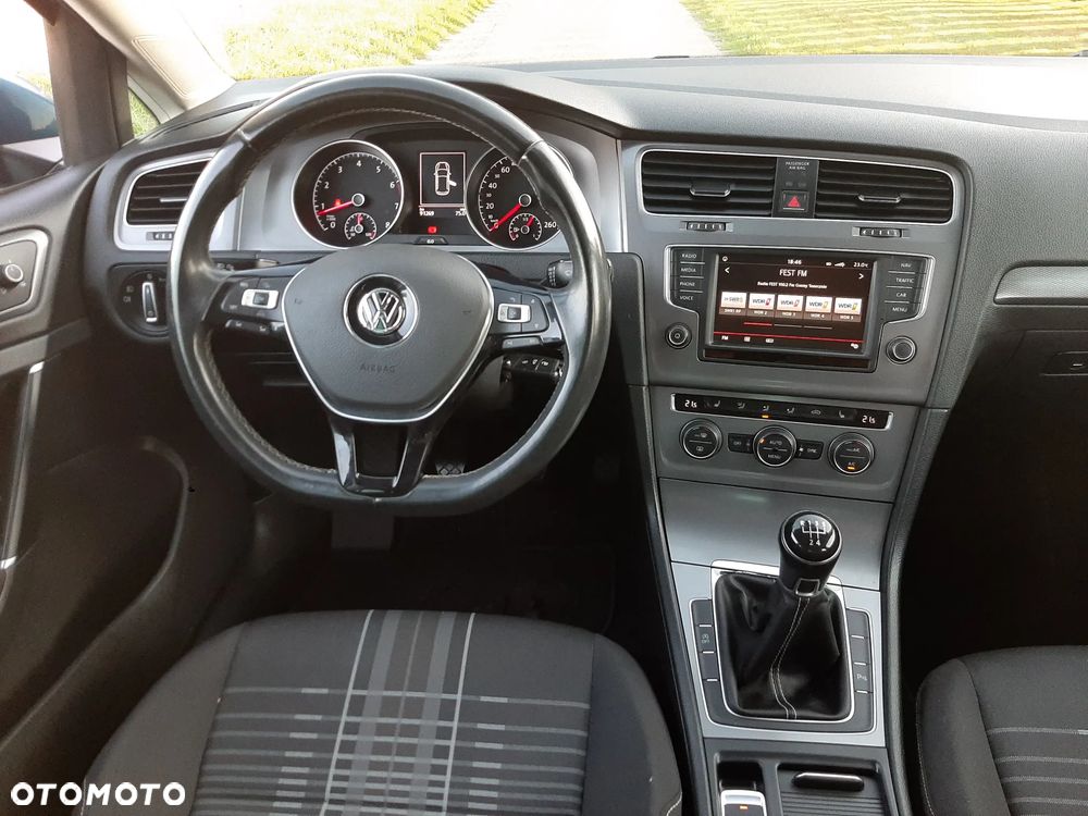Volkswagen Golf 1.2 TSI BlueMotion Technology Lounge - 6