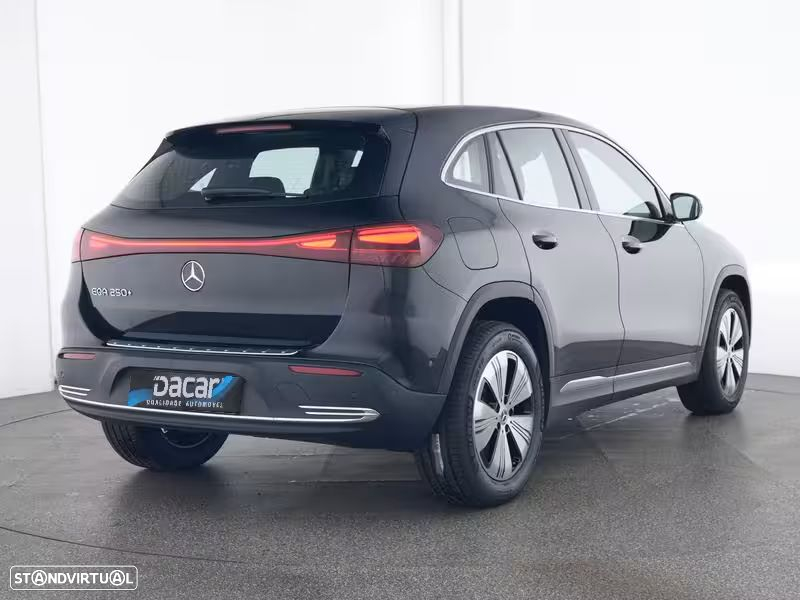 Mercedes-Benz EQA 250+ Progressive - 3