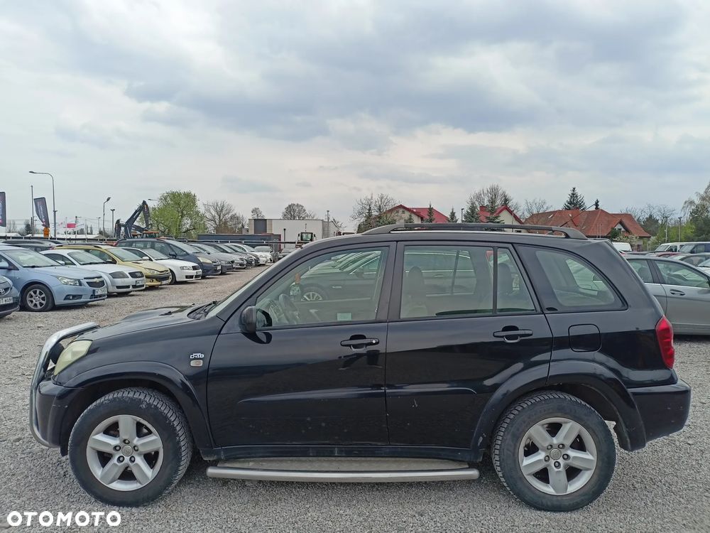 Toyota RAV4 - 2