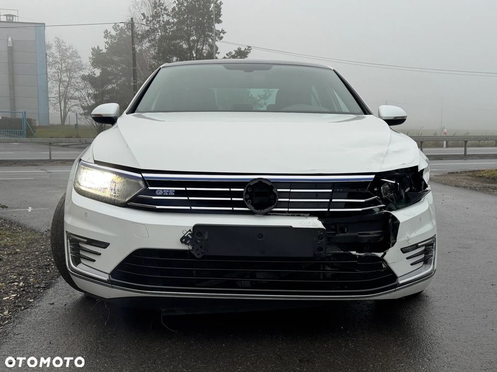 Volkswagen Passat Variant - 21