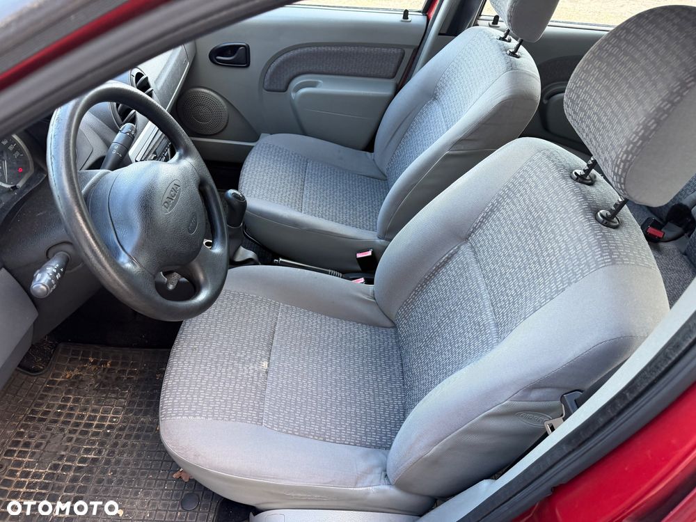 Dacia Logan 1.6 16V SL Arctica - 9