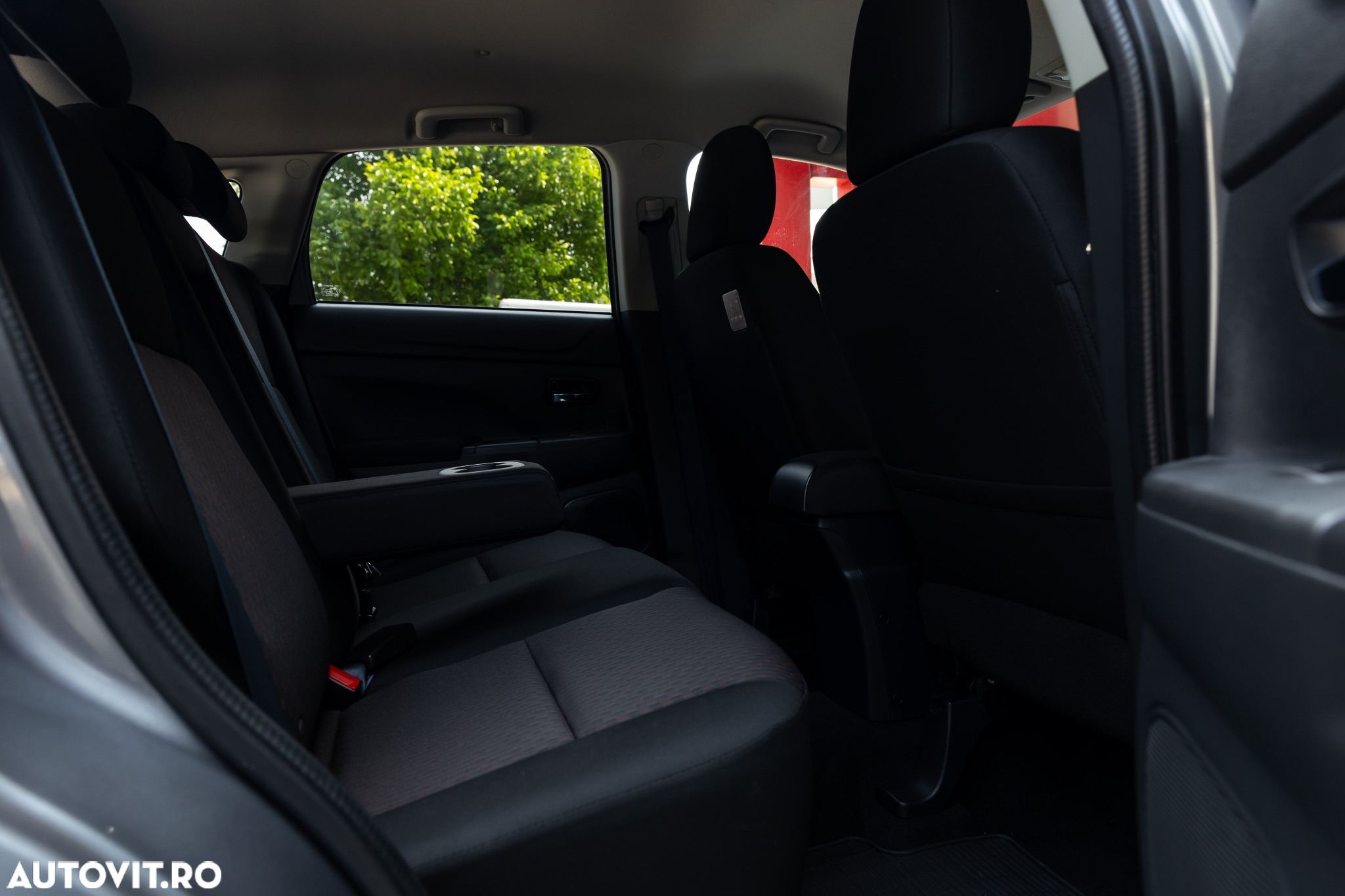 Mitsubishi ASX 2.2 DI-D 4WD Automatik Diamant Edition - 10