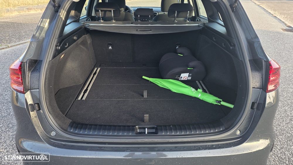 Kia Ceed SW 1.6 CRDi SX - 12