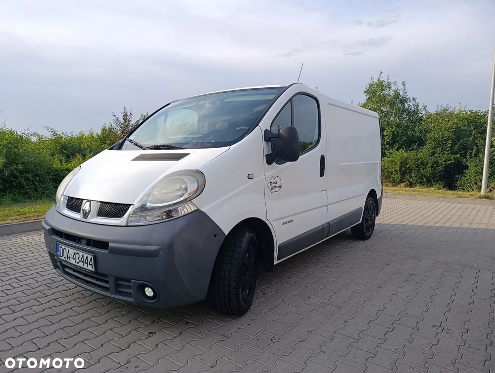 Renault Trafic - 1