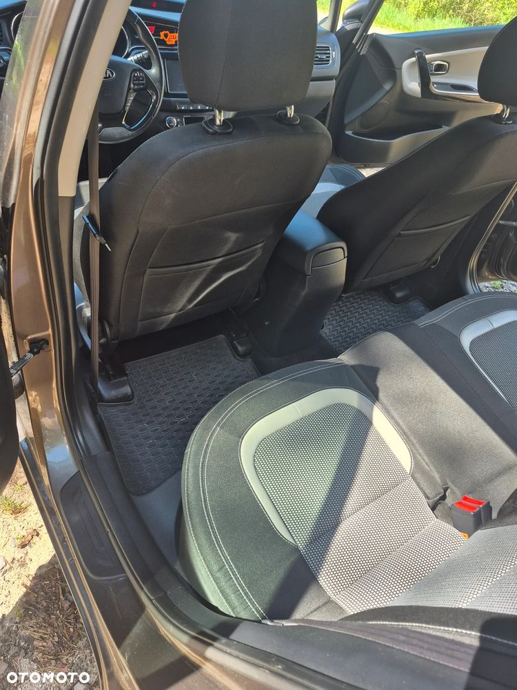 Kia Ceed 1.4 L Business Line - 13
