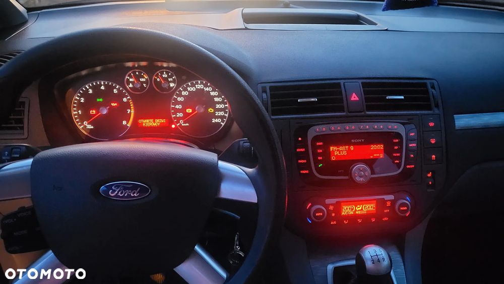 Ford Focus C-Max - 9