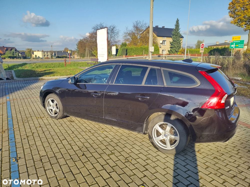 Volvo V60 D2 Drive-E Kinetic - 9