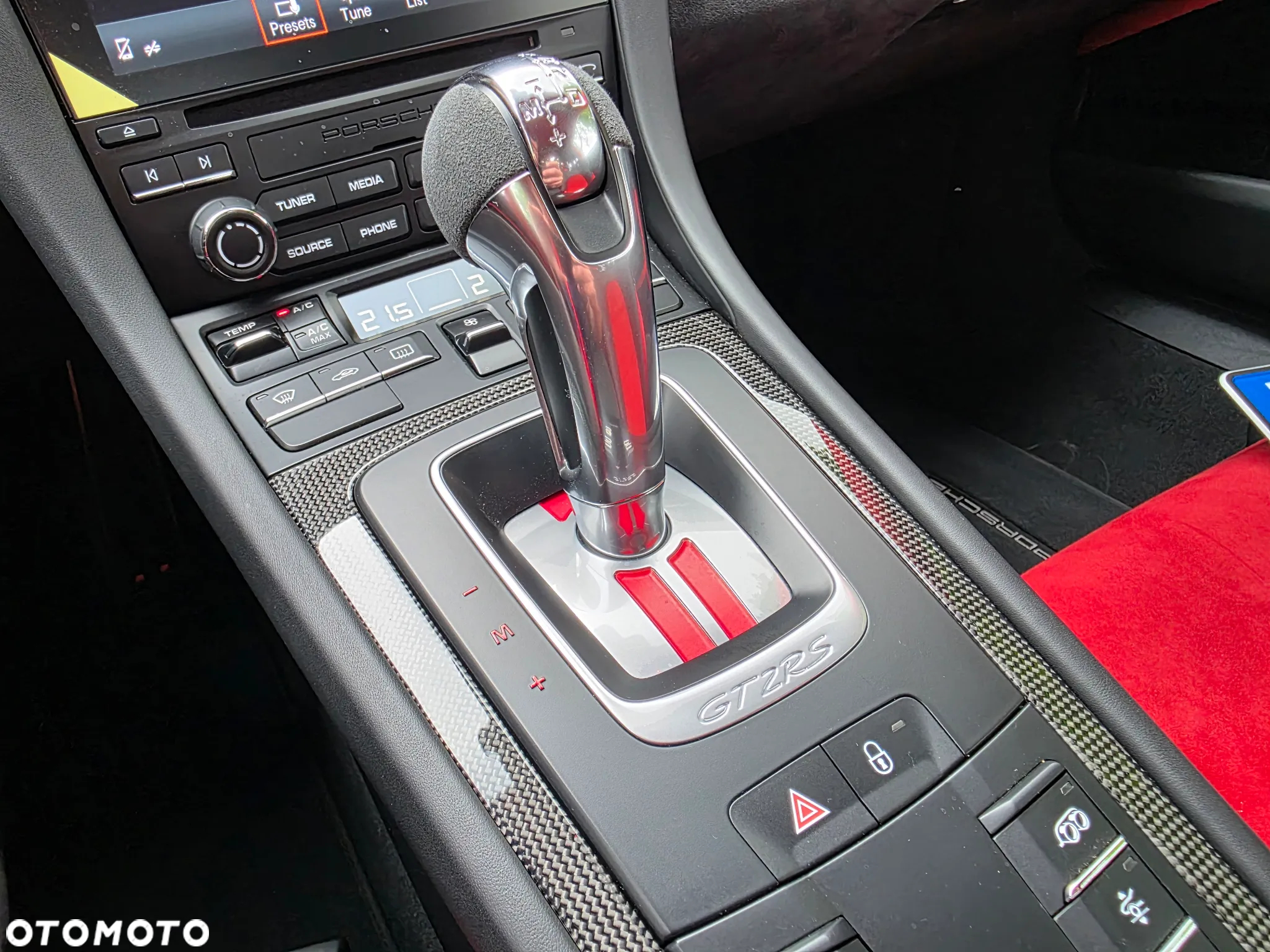 Porsche 911 GT2 RS - 28