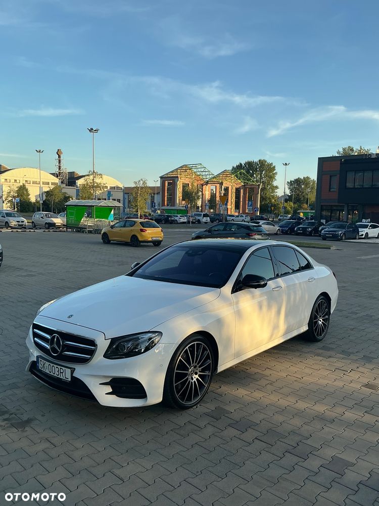 Mercedes-Benz Klasa E 220 d 4-Matic AMG - 40