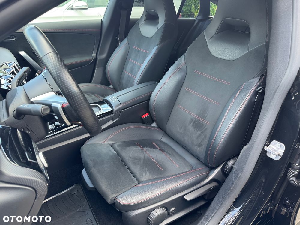 Mercedes-Benz CLA 200 d AMG Line 8G-DCT - 13