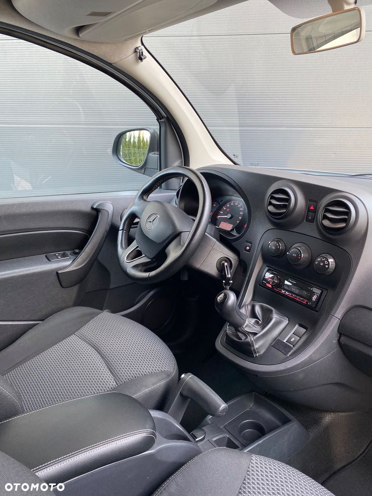 Mercedes-Benz Citan Kombi 415.705 - 11