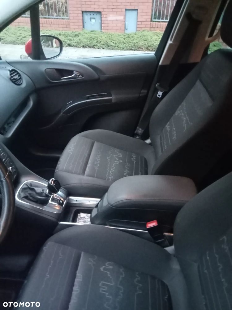 Opel Meriva 1.4 T Essentia - 9