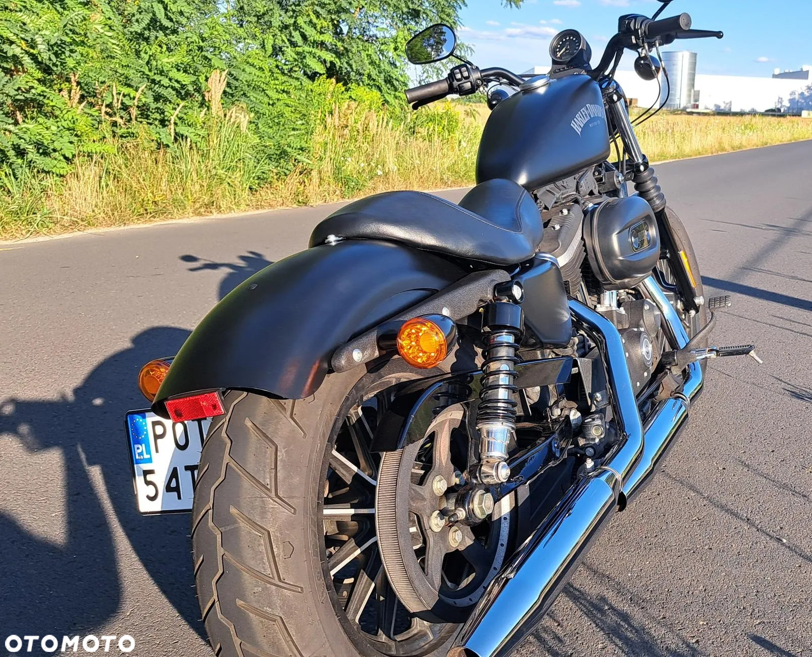 Harley-Davidson Sportster Iron 883 - 4
