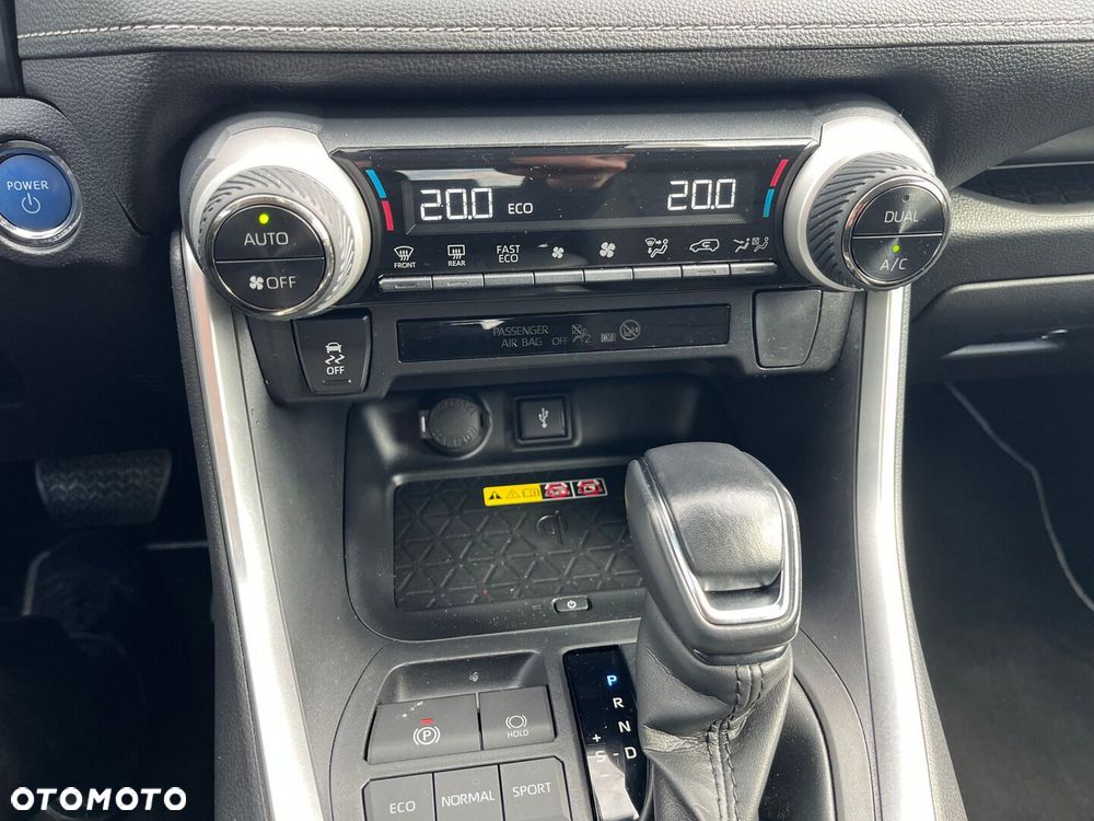 Toyota RAV4 2.5 Hybrid Comfort 4x2 - 16