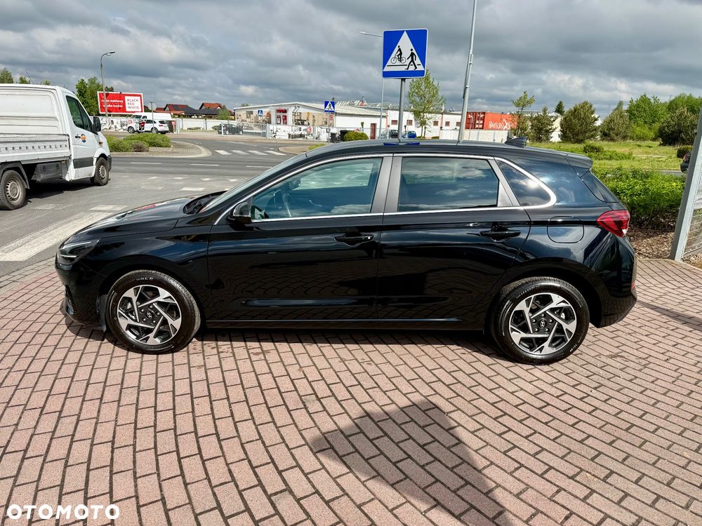 Hyundai i30 1.5 T-GDI 48V-Hybrid Advantage - 26