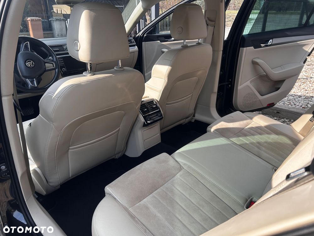 Skoda Superb 2.0 TDI Style DSG - 28