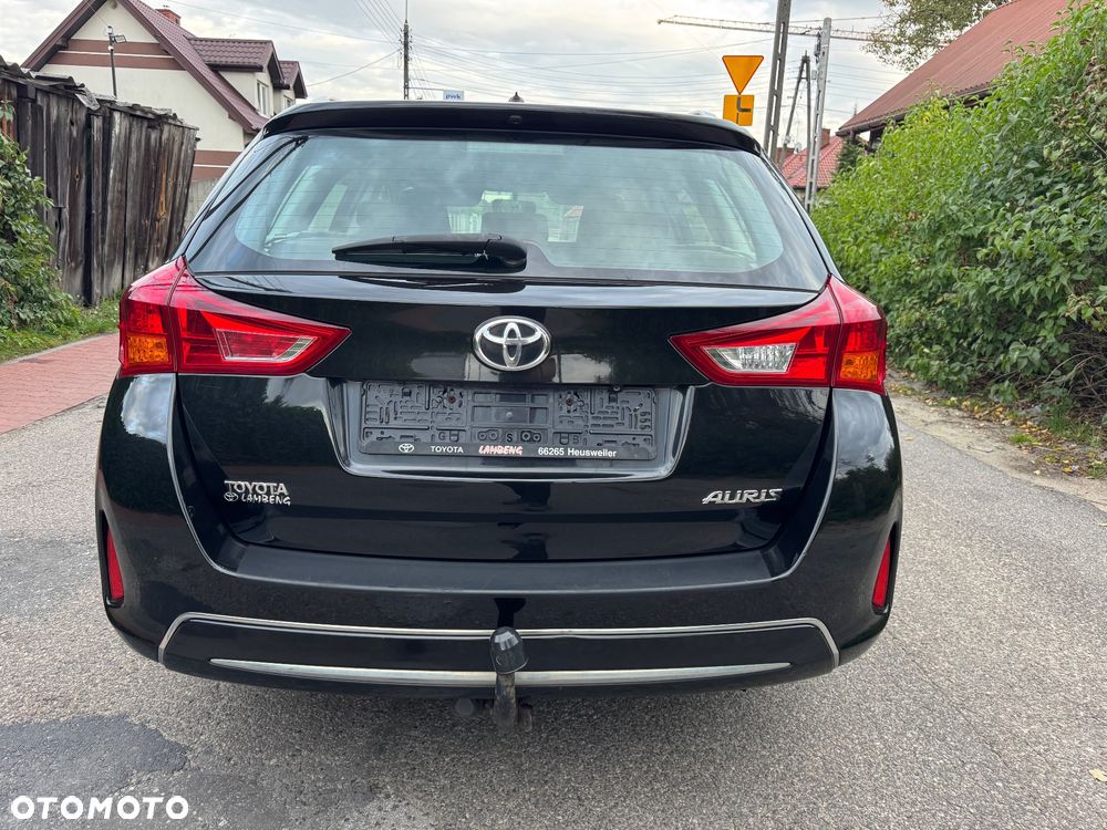 Toyota Auris 1.6 Valvematic Executive - 7
