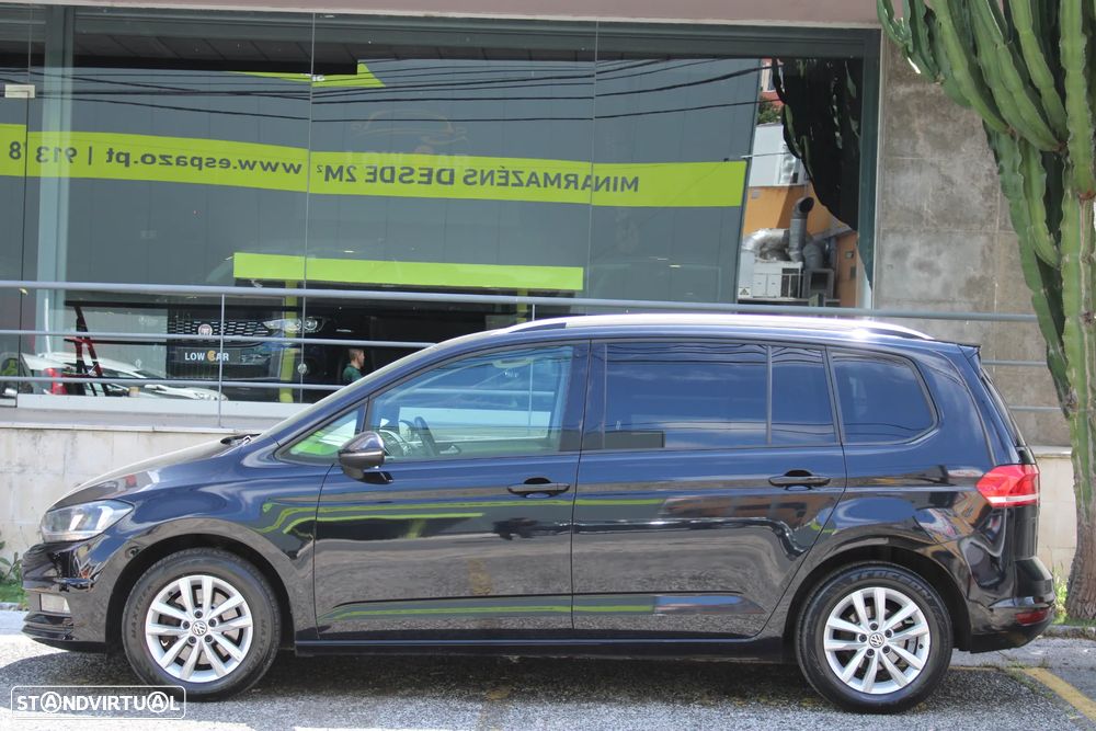 VW Touran 1.6 TDI Highline DSG - 10