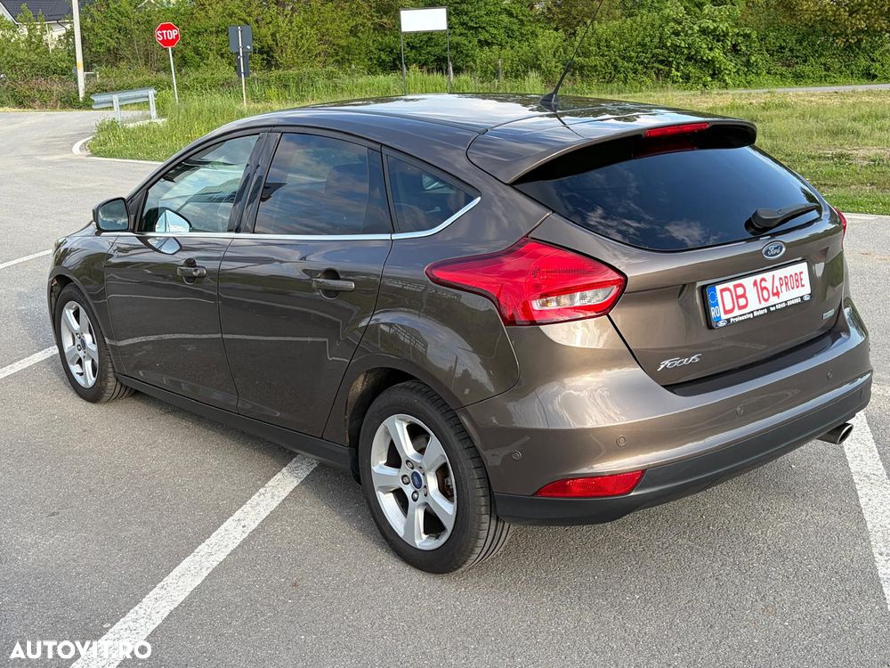 Ford Focus 1.5 EcoBoost Start-Stopp-System TITANIUM - 11