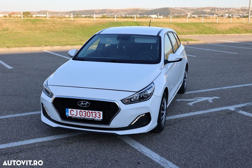 Hyundai i30 1.6 CRDI Select - 1