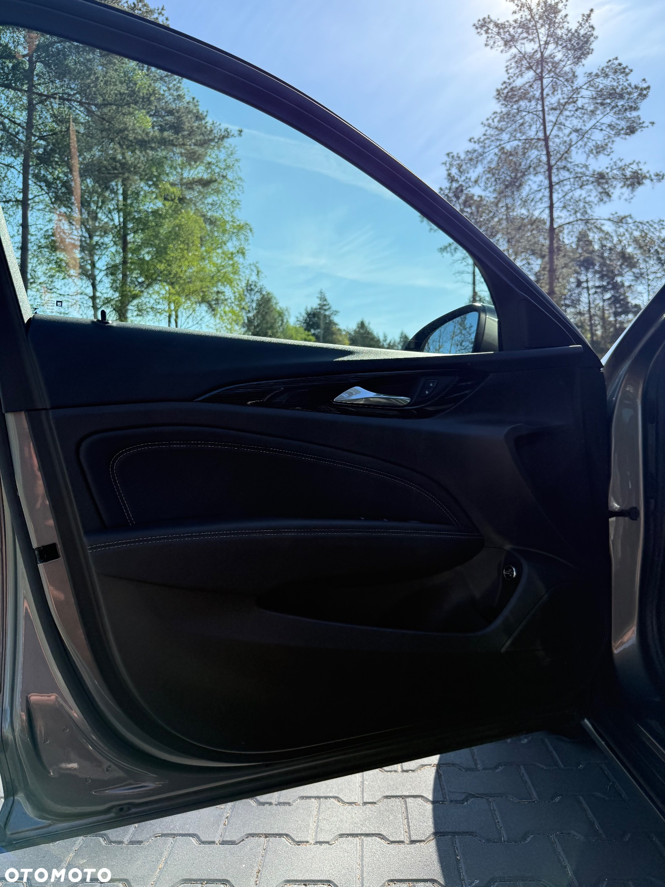 Opel Insignia - 25